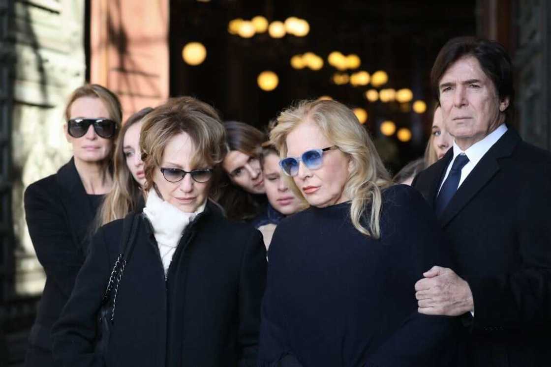 Tony Scotti : quelle est la fortune du mari de Sylvie Vartan ? Tony Scotti : quelle est la fortune du mari de Sylvie Vartan ?
