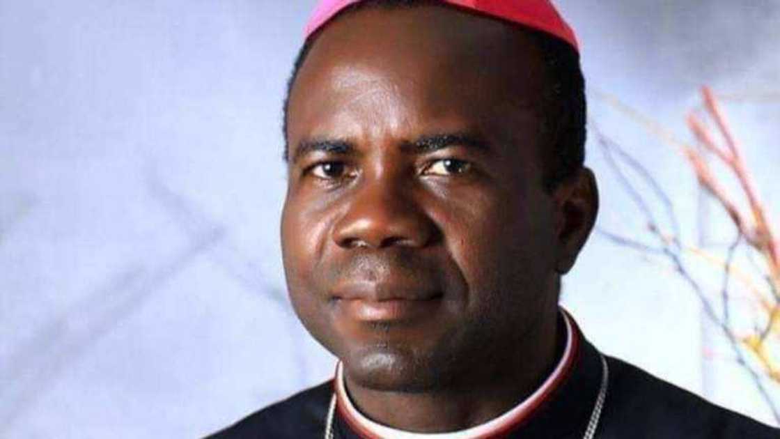 Najeriya yanzu ta zama babbar kango ta yaudara, in ji Bishop Kukah Najeriya yanzu ta zama babbar kango ta yaudara, in ji Bishop Kukah