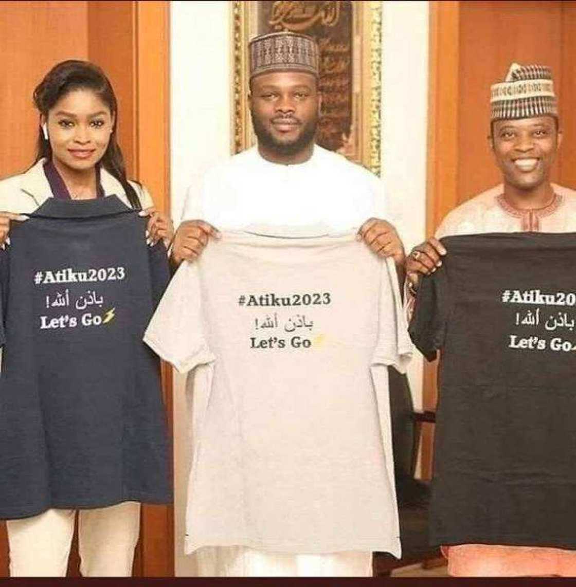 2023: Bayyanar rigunan yakin neman zaben Atiku da rubutun larabci ya haifar da rudani 2023: Bayyanar rigunan yakin neman zaben Atiku da rubutun larabci ya haifar da rudani