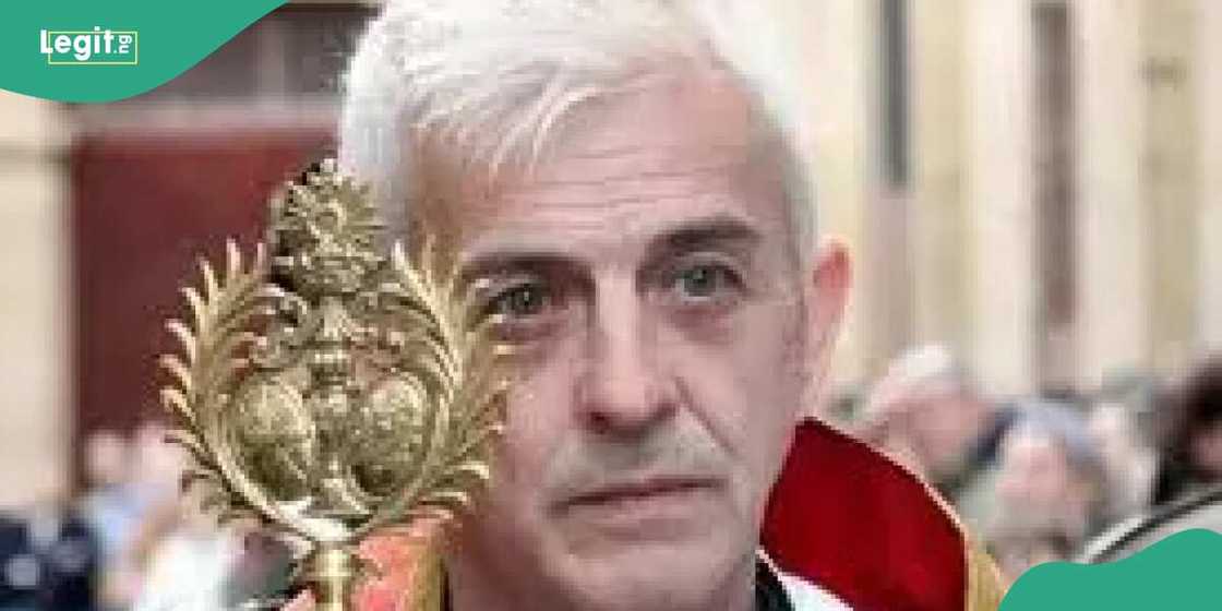 Spanish priest dies from burns suffered during lighting of Easter fire Spanish priest dies from burns suffered during lighting of Easter fire
