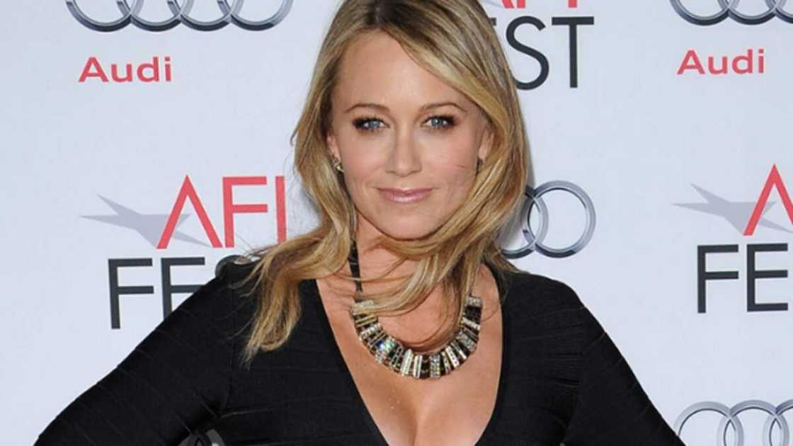 Christine Taylor Christine Taylor