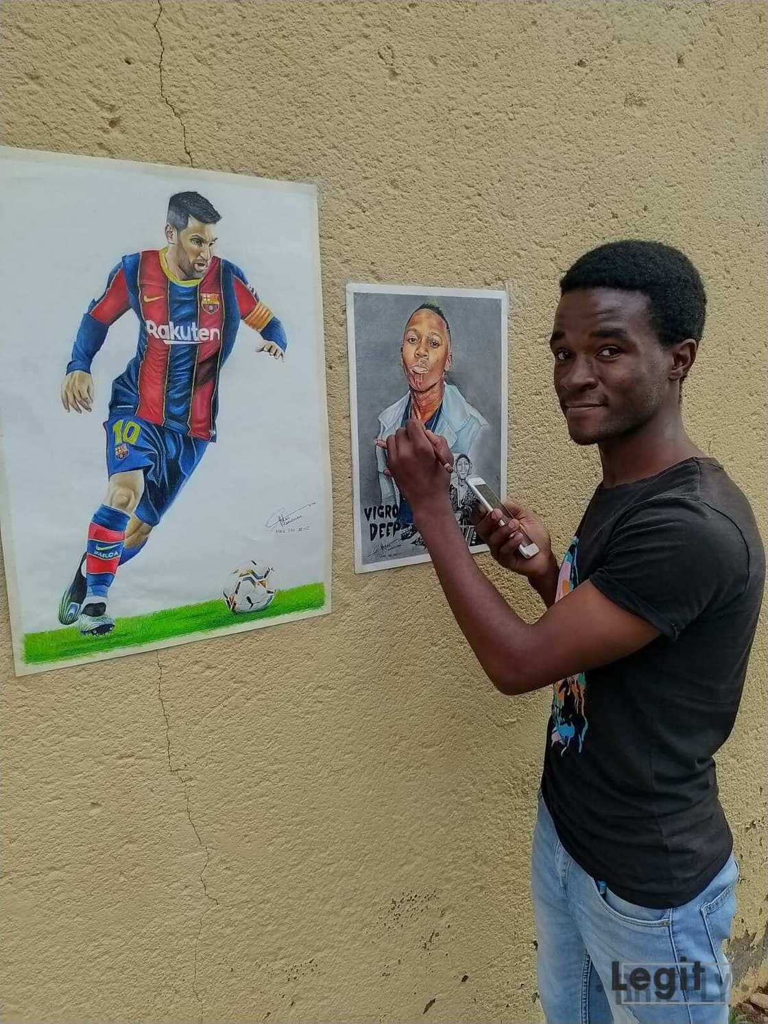 Meet Mack: Young Man Teaches Kids Visual Drawing, Wins Over Hearts Meet Mack: Young Man Teaches Kids Visual Drawing, Wins Over Hearts