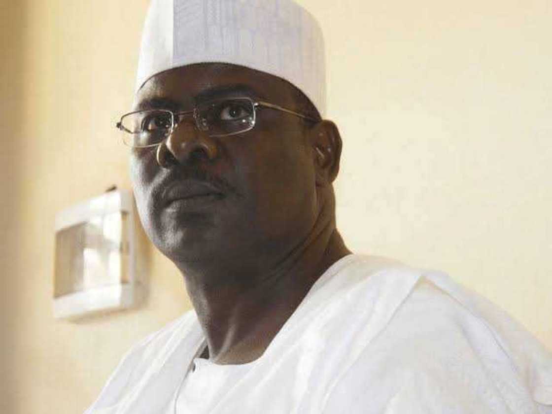 Sanata Ali Ndume ya faɗawa gwamnatin tarayya matakin da yakamata ta ɗauka kan masu ɗaukar Nauyin Boko Haram Sanata Ali Ndume ya faɗawa gwamnatin tarayya matakin da yakamata ta ɗauka kan masu ɗaukar Nauyin Boko Haram