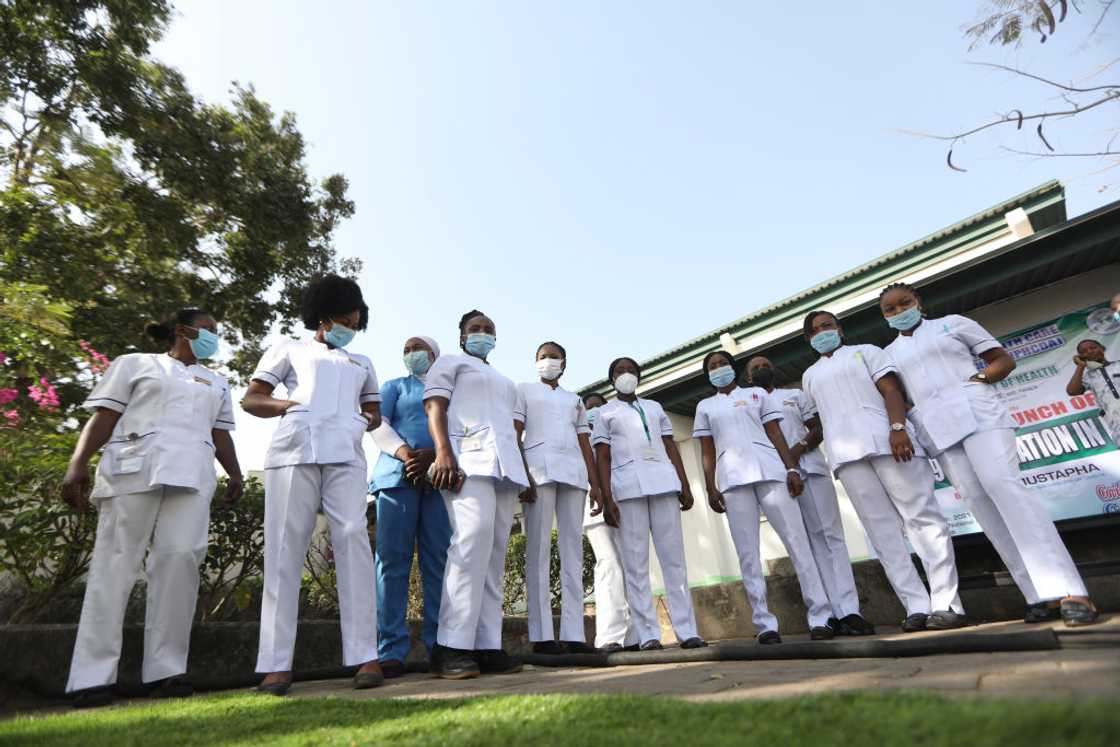 Health workers in at the National Hospital Abuja, Nigeria Health workers in at the National Hospital Abuja, Nigeria