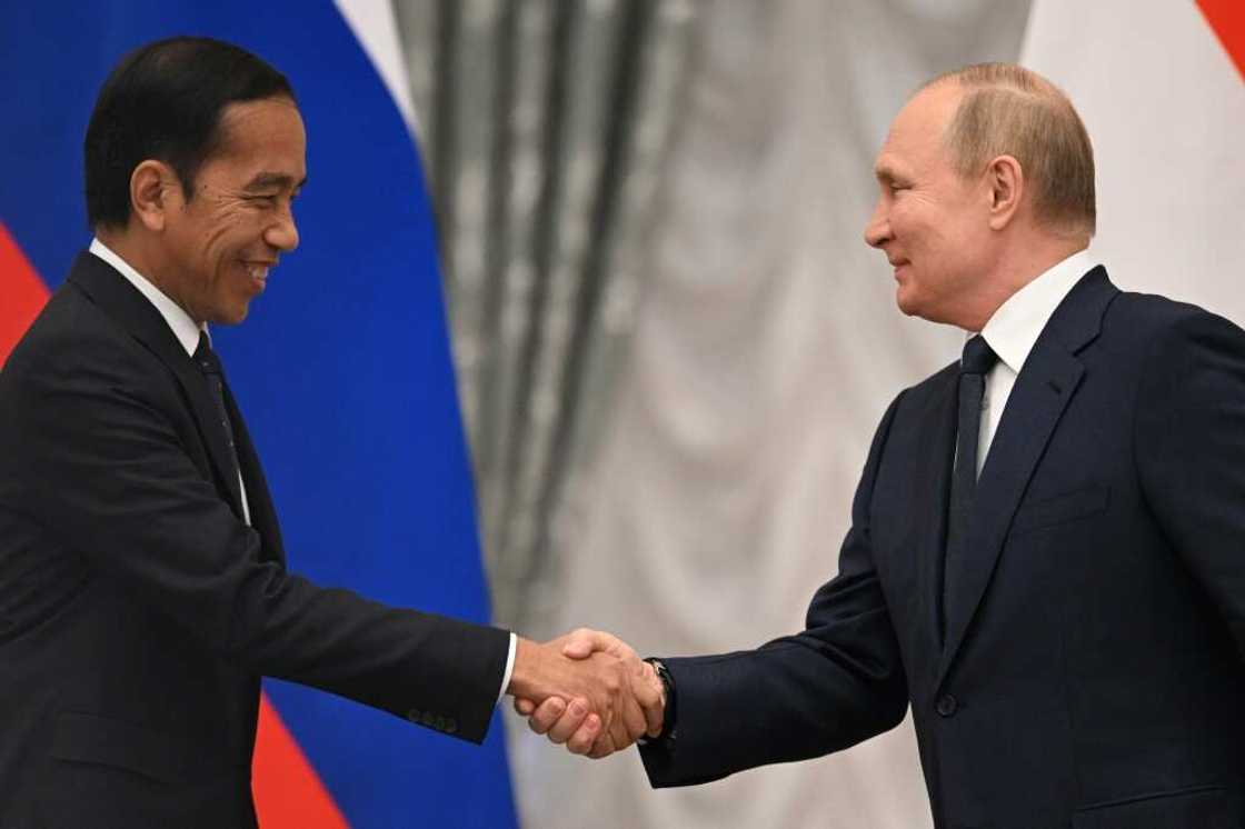 Widodo met Putin in Russia but the Russian leader will not attend the G20 summit in Indonesia Widodo met Putin in Russia but the Russian leader will not attend the G20 summit in Indonesia