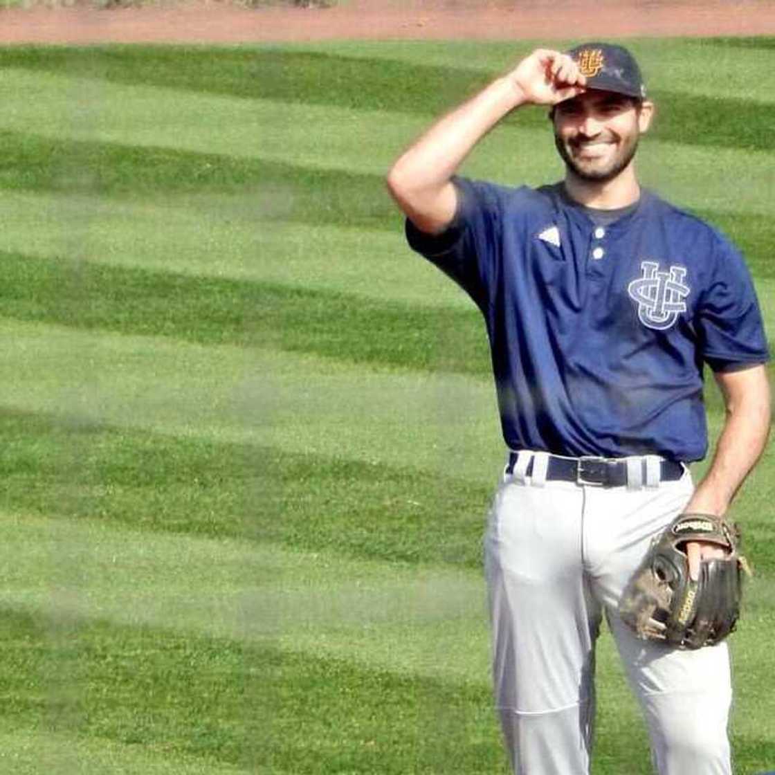 Tyler Hoechlin net worth Tyler Hoechlin net worth