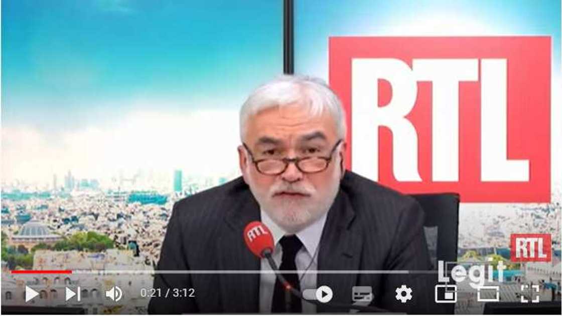 Pascal Praud évoque son salaire et sa fortune d'animateur Pascal Praud évoque son salaire et sa fortune d'animateur