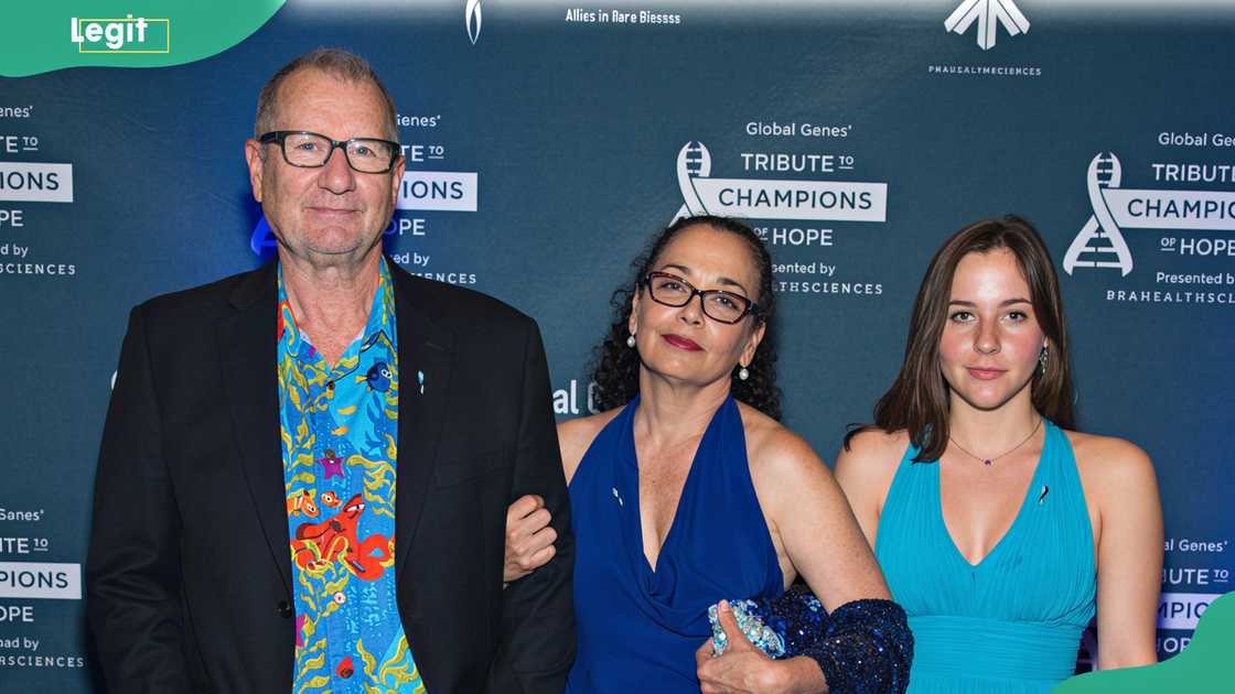 Ed O'Neill, Catherine Rusoff, and Sophia O'Neill at Hyatt Regency Huntington Beach