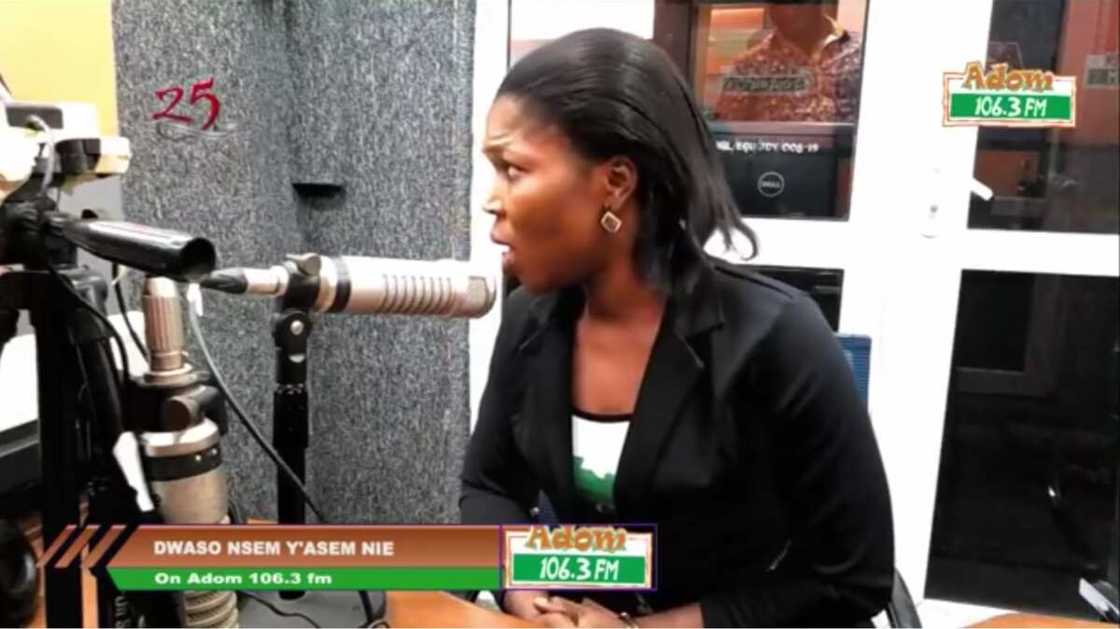 Bidiyo: A daren mu na farko na gano cewa Aljani na aura, bayan ya bace sama da kasa mun rasa shi - Amarya ta koka Bidiyo: A daren mu na farko na gano cewa Aljani na aura, bayan ya bace sama da kasa mun rasa shi - Amarya ta koka