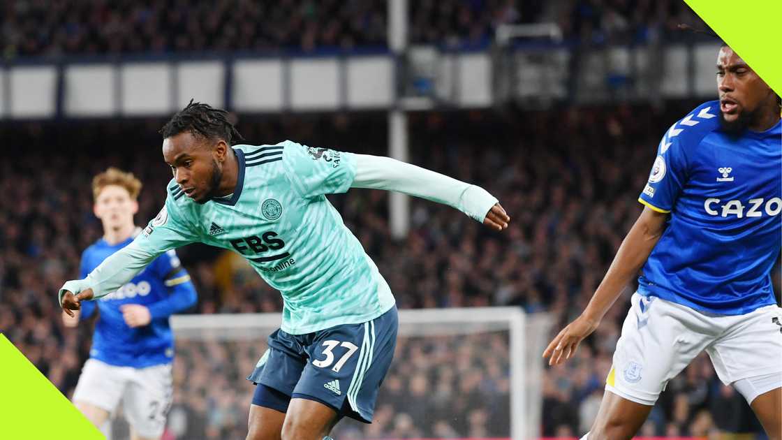 Ademola Lookman, Anthony Gordon, Alex Iwobi, Leicester City, Everton, Goodison Park, Liverpool, Merseyside, England, Premier League. Ademola Lookman, Anthony Gordon, Alex Iwobi, Leicester City, Everton, Goodison Park, Liverpool, Merseyside, England, Premier League.