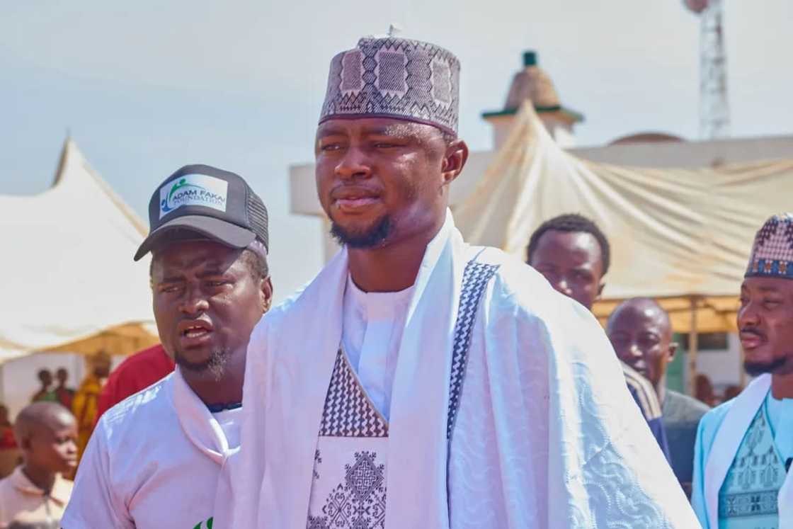 Adam Fakai ya ce ya shafe shekaru 2 yana tallata Tinubu ba tare da samun wani tallafi ba.
