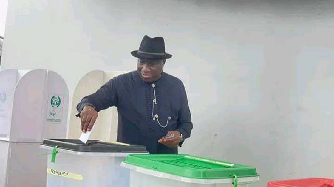 Goodluck Jonathan. Goodluck Jonathan.