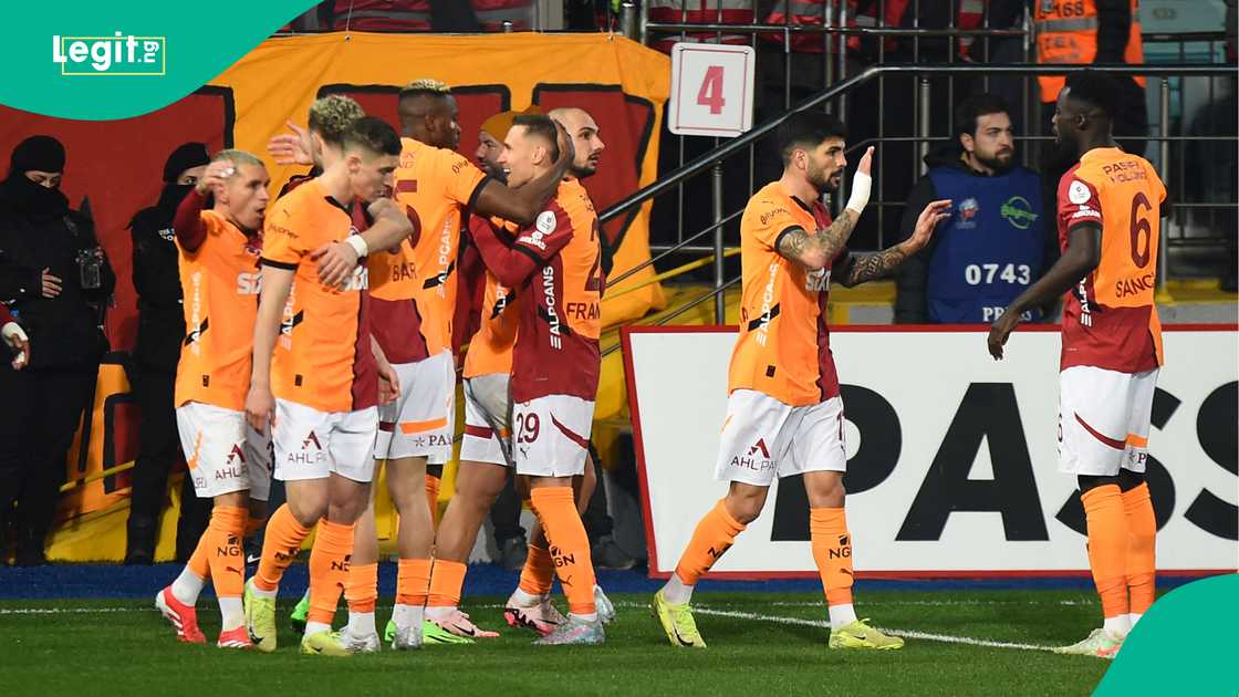 Victor Osimhen, Galatasaray players, Rizespor, Caykur Didi Stadium, Rize, Turkiye, Super Lig. Victor Osimhen, Galatasaray players, Rizespor, Caykur Didi Stadium, Rize, Turkiye, Super Lig.