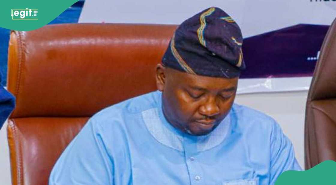 Ministan hasken wuta Ministan hasken wuta