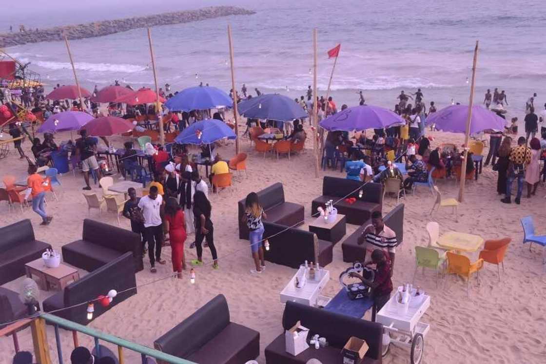 lounges and bars in Lekki