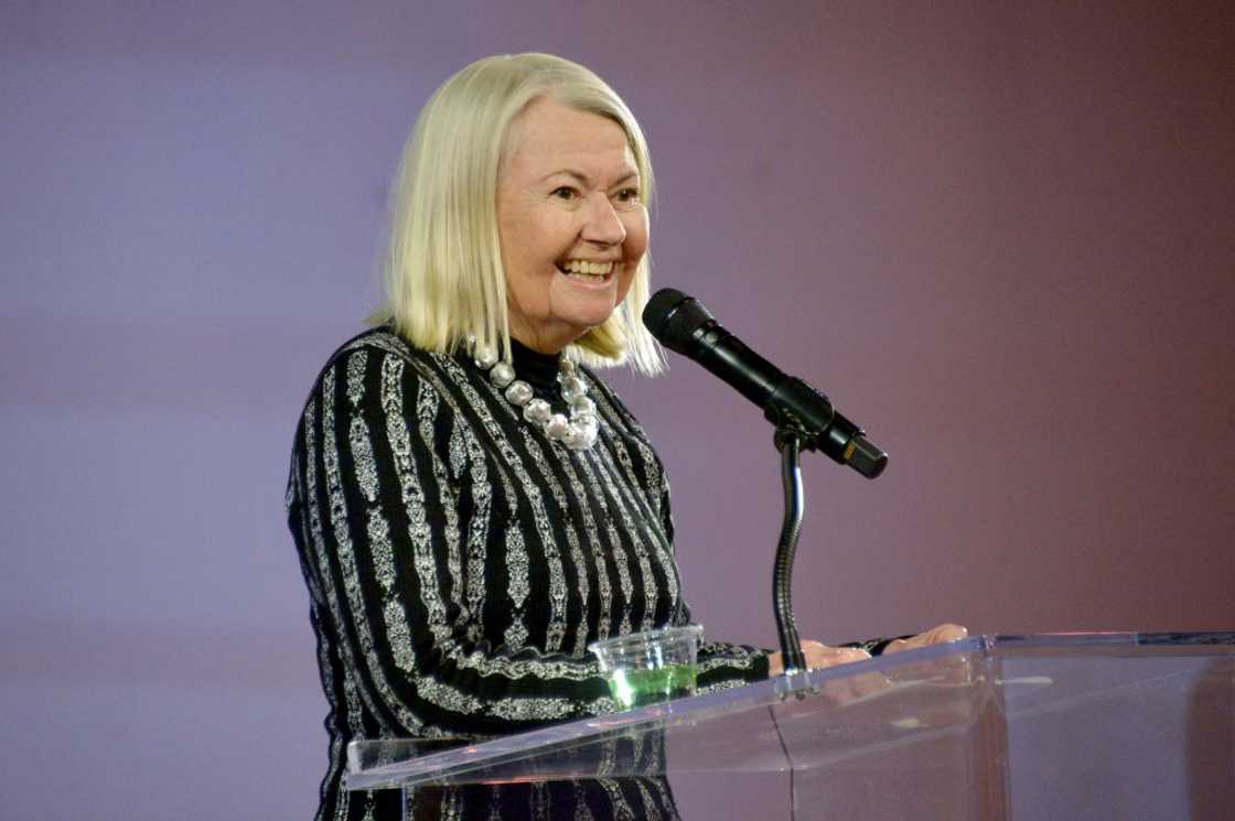 Marcy Carsey speaks at a press conference