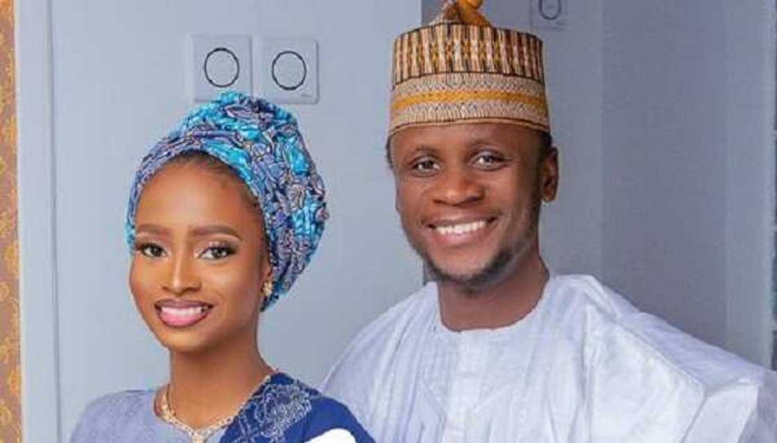 An shiga jimami: Jama'a sun zub da hawaye yayin da amarya ta rasu washe garin aurenta An shiga jimami: Jama'a sun zub da hawaye yayin da amarya ta rasu washe garin aurenta