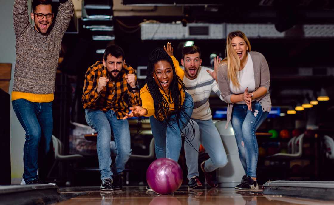 Fun games to play when hosting an event for adults Fun games to play when hosting an event for adults