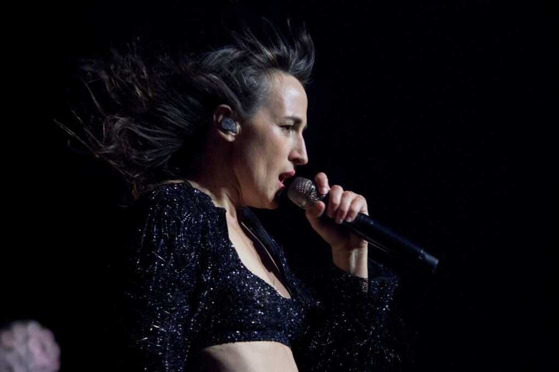 Juliette Armanet évoque l'interruption de son concert à Bercy Juliette Armanet évoque l'interruption de son concert à Bercy
