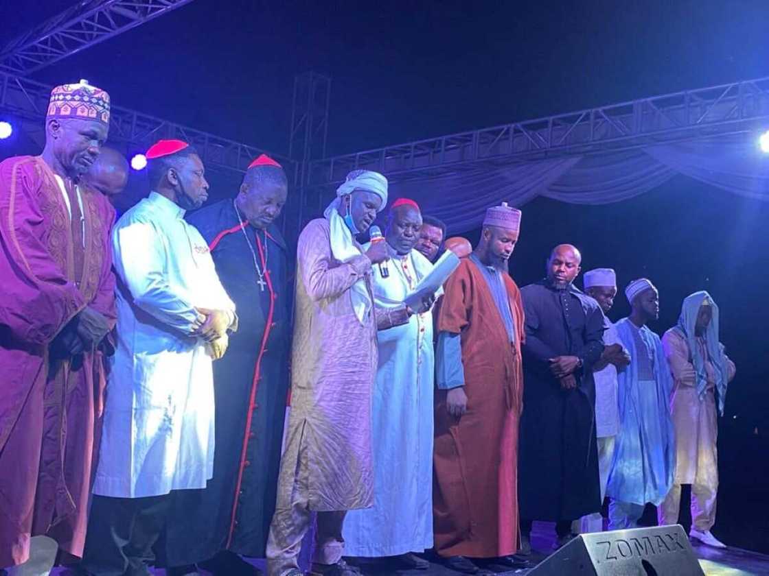 Religious group embarks on 21-days fasting for Nigeria, Buhari Religious group embarks on 21-days fasting for Nigeria, Buhari