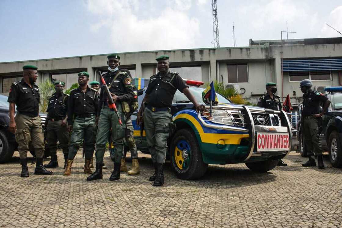 Nigerian court sentences dismissed SARS officer to death Nigerian court sentences dismissed SARS officer to death