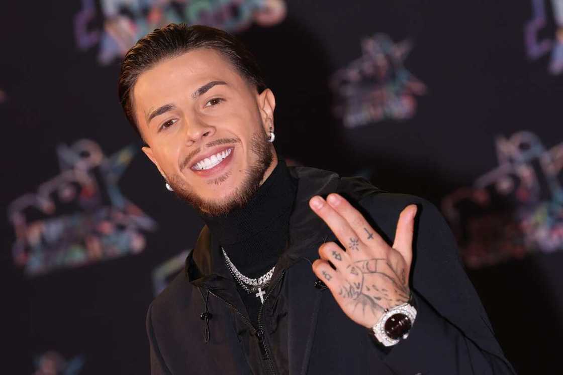 Yanns femme Yanns femme