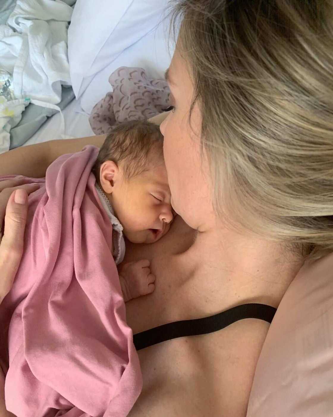 Jennifer Hawkins baby Jennifer Hawkins baby