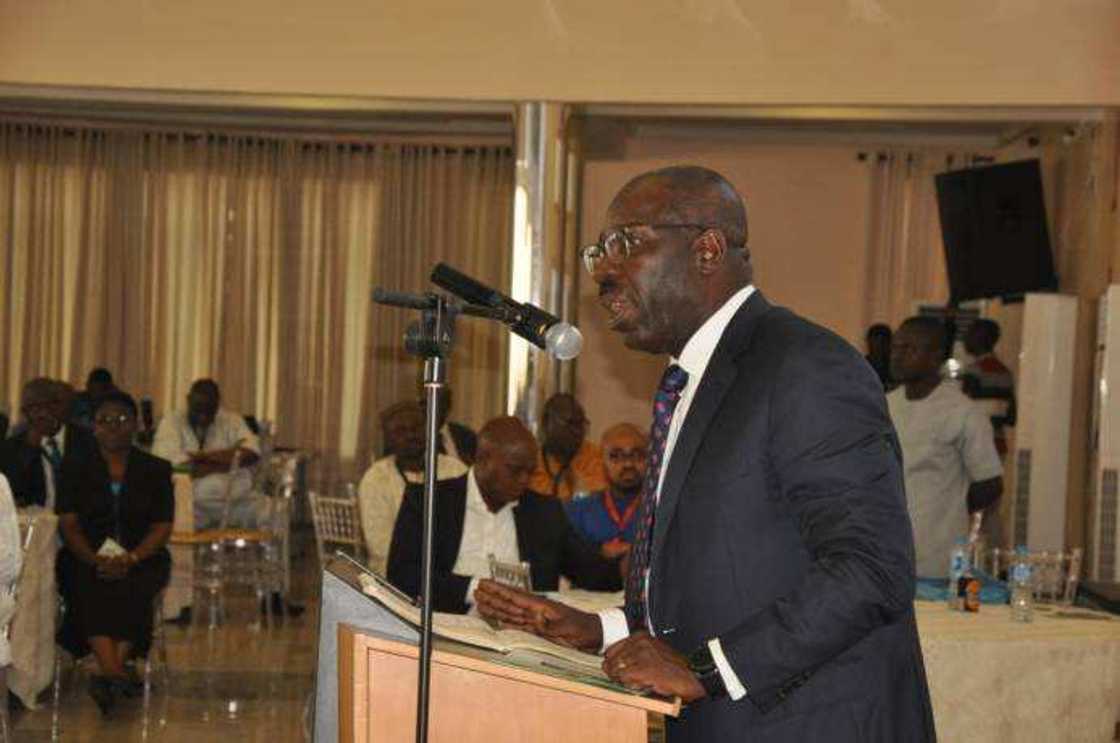 Takardun shaida: Kotu ta yi fatali da karar da aka shigar a kan Godwin Obaseki Takardun shaida: Kotu ta yi fatali da karar da aka shigar a kan Godwin Obaseki