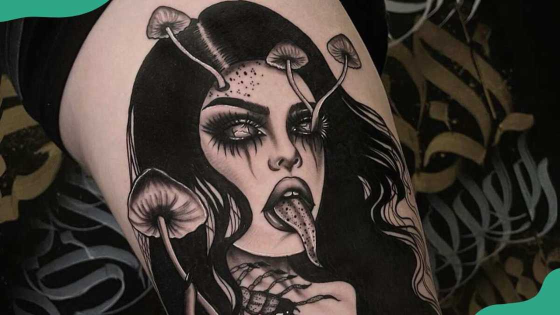 Tongue-out succubus Tongue-out succubus