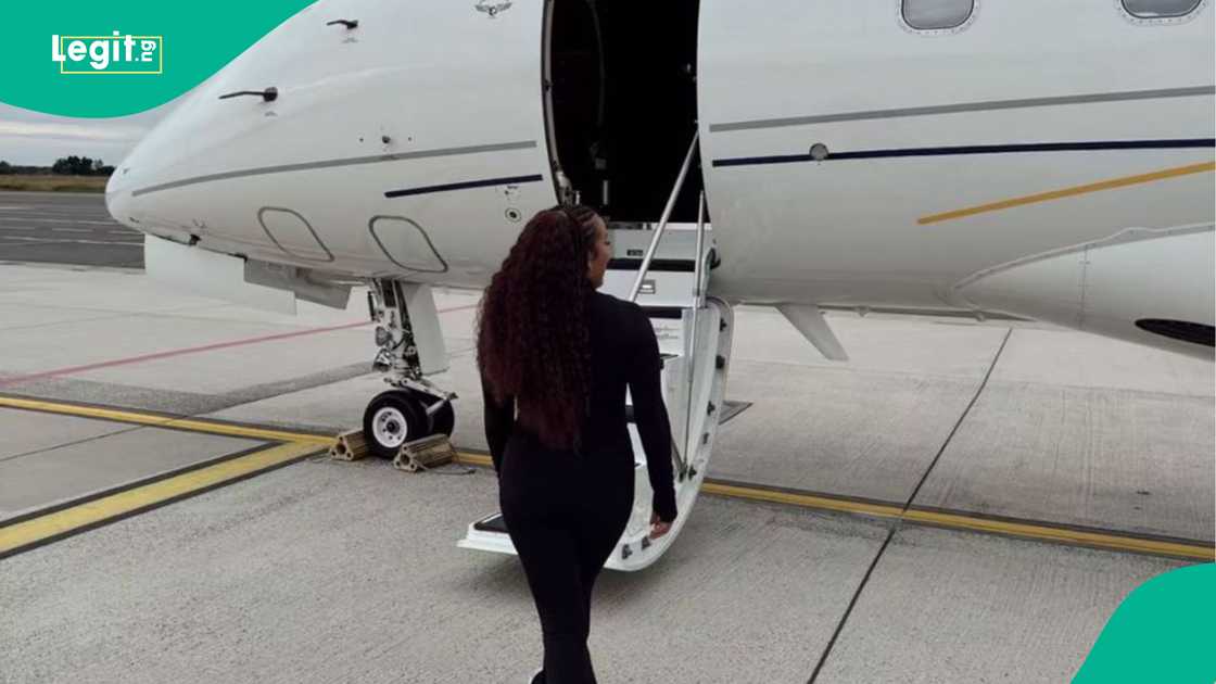 Victor Osimhen, Stefanie Ladewig, Private jet, Galatasaray, Super Eagles Victor Osimhen, Stefanie Ladewig, Private jet, Galatasaray, Super Eagles