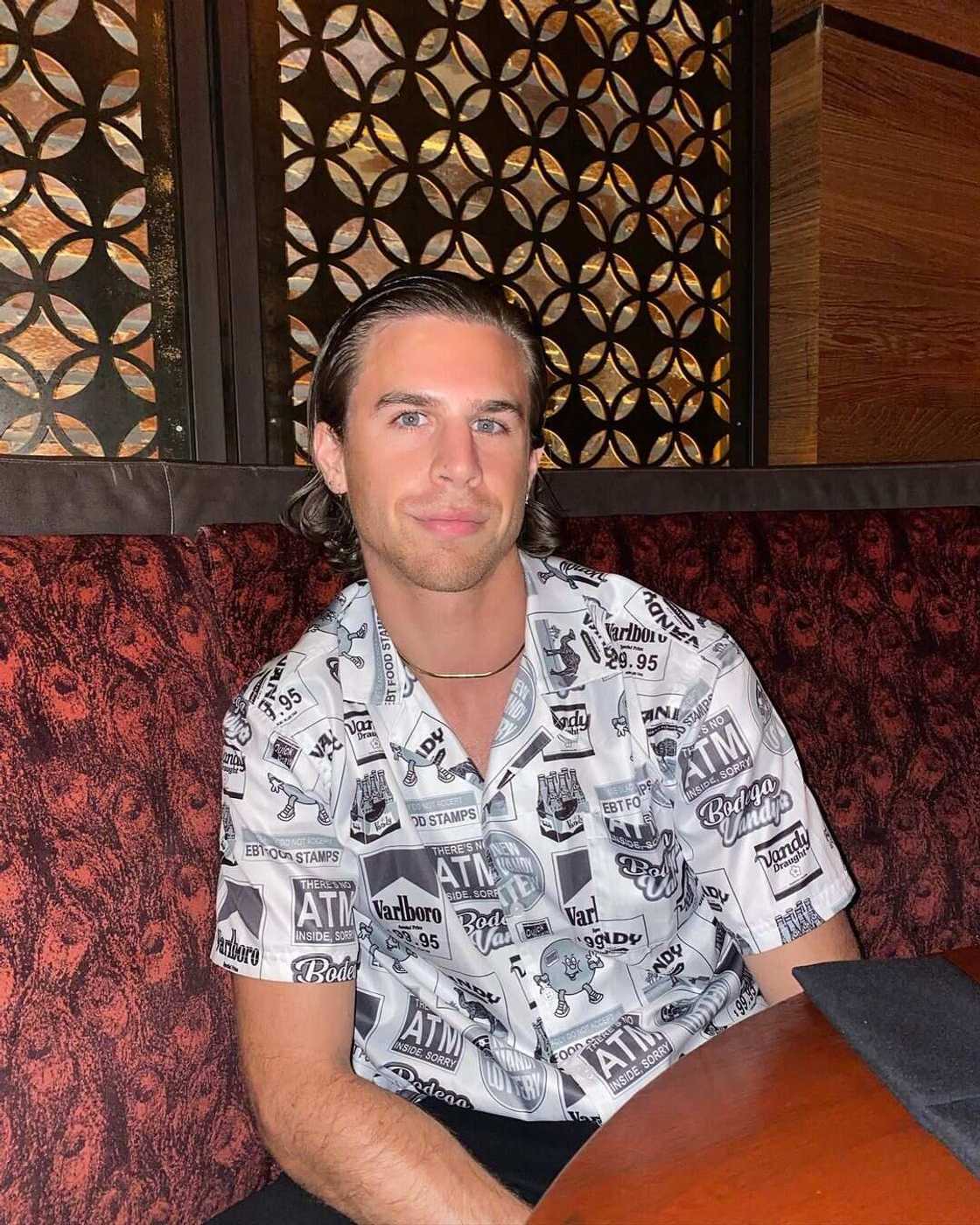 Eric Mondo Eric Mondo