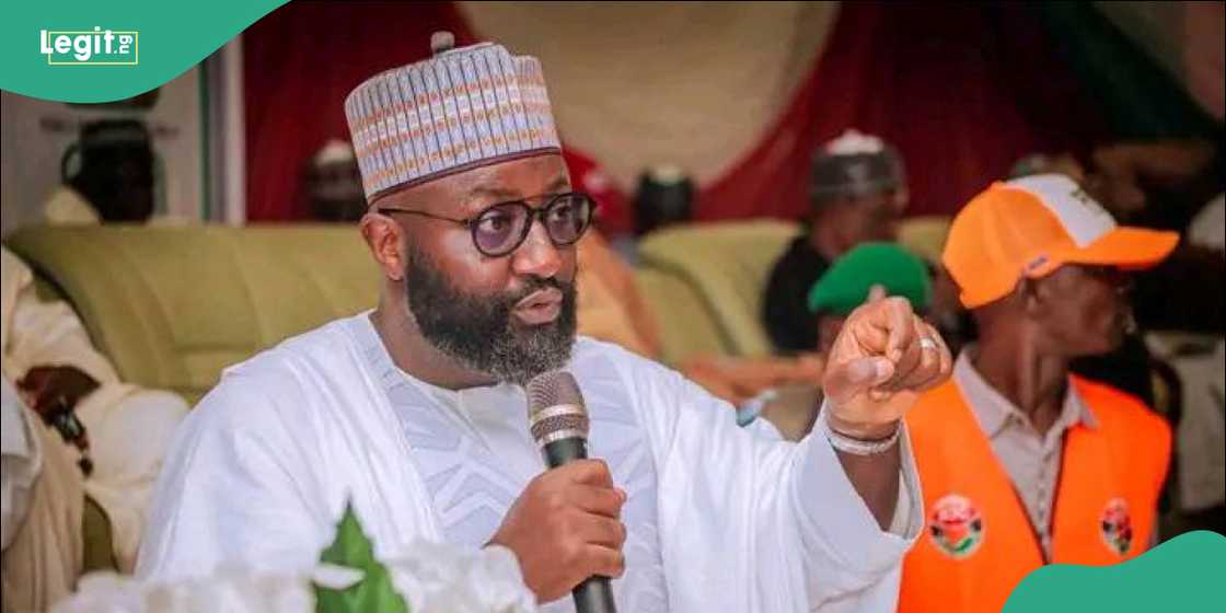 Former Nigerian federal lawmaker Halliru Jika honoured for his record in public service.