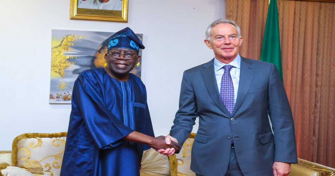Bola Tinubu ya sanya labule da Tony Blair Bola Tinubu ya sanya labule da Tony Blair