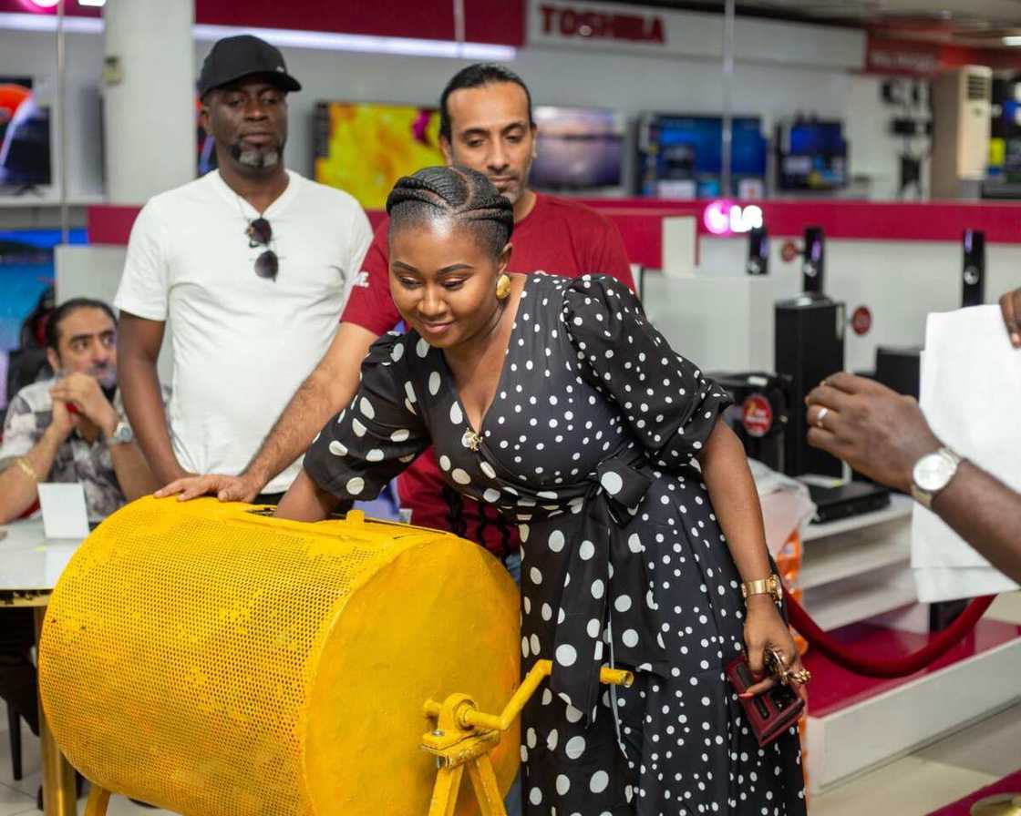 Mega Plaza Celebrates Easter, Rewards Customers with Gift Items Worth N1 Million Mega Plaza Celebrates Easter, Rewards Customers with Gift Items Worth N1 Million