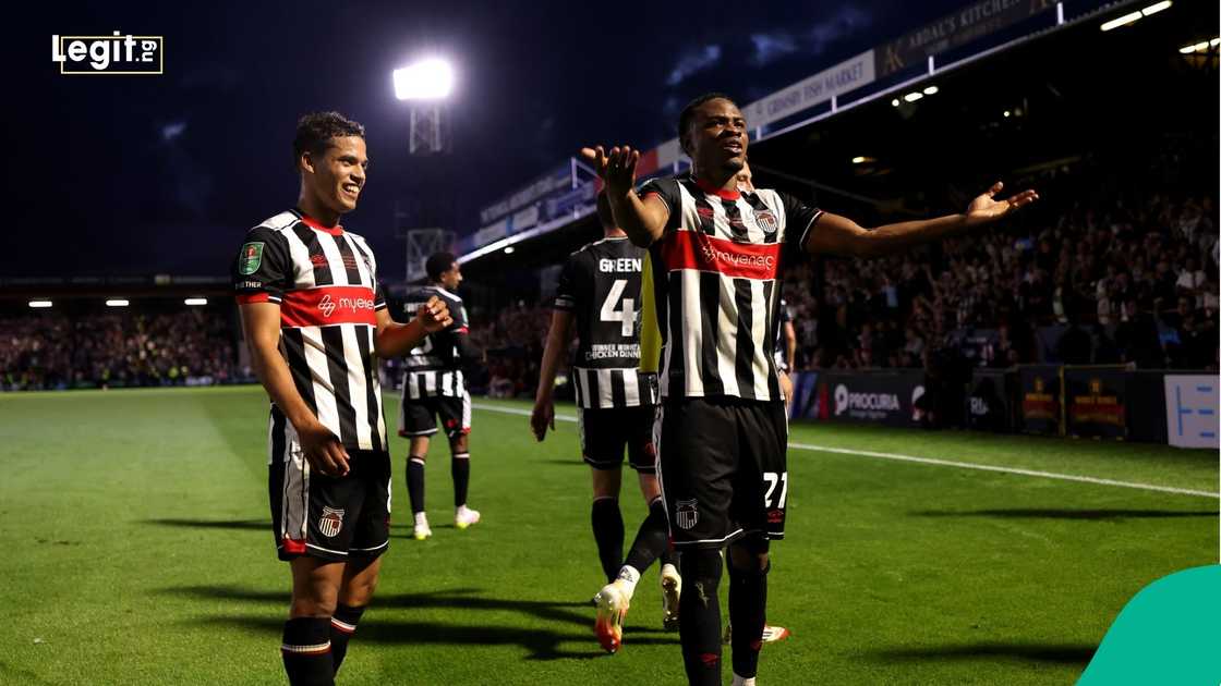 Tyrell Warren, EFL Cup, Manchester United, Grimsby, London.