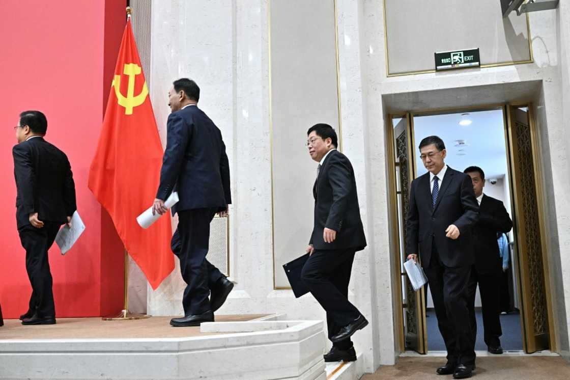 Top officials vowed to develop China's high-tech sector on a massive scale in the next decade Top officials vowed to develop China's high-tech sector on a massive scale in the next decade