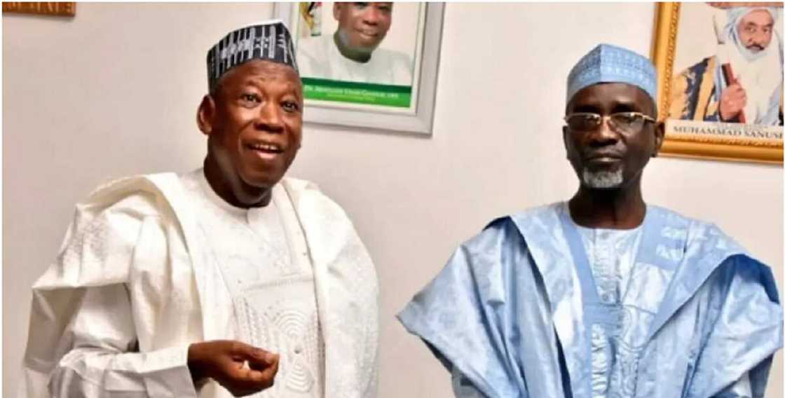 Hukuncin kotu: Ku kwantar da hankulanku, Ganduje ya yi kira ga mabiyansa Hukuncin kotu: Ku kwantar da hankulanku, Ganduje ya yi kira ga mabiyansa