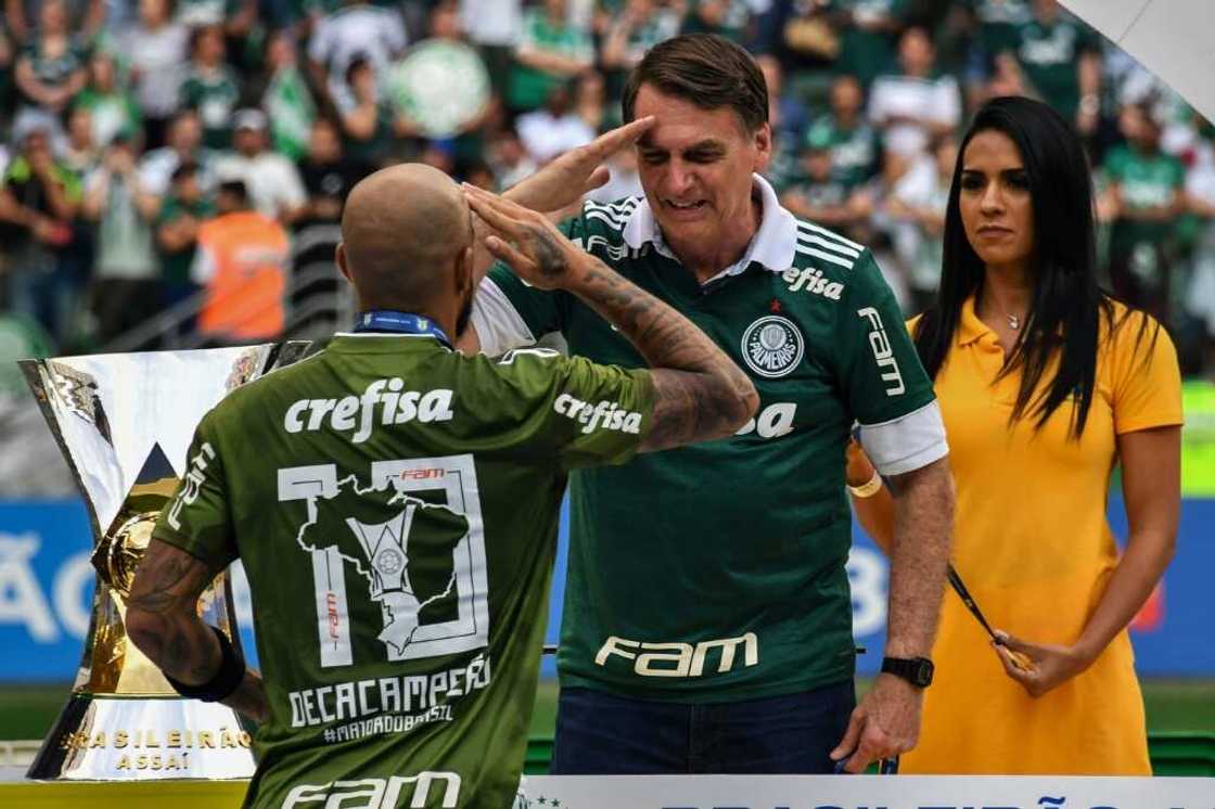 Few current footballers have publicly taken sides in Brazil's polarizing elections, but those who have have mostly backed Bolsonaro Few current footballers have publicly taken sides in Brazil's polarizing elections, but those who have have mostly backed Bolsonaro