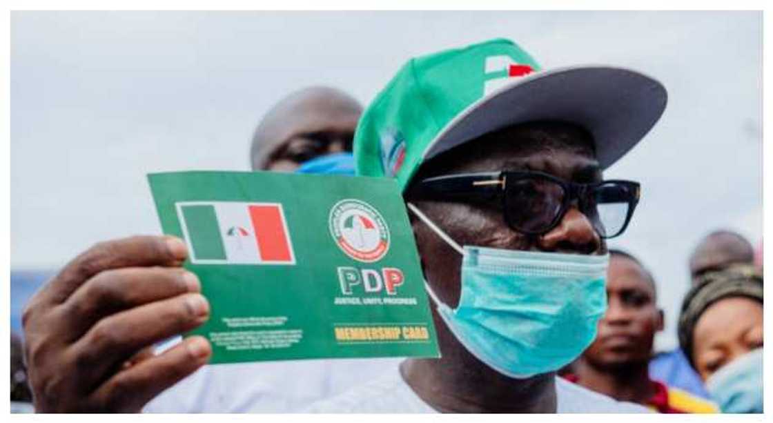 Kotu ta taka PDP birki game da hana Obaseki shiga takarar zaben fitar da gwani Kotu ta taka PDP birki game da hana Obaseki shiga takarar zaben fitar da gwani