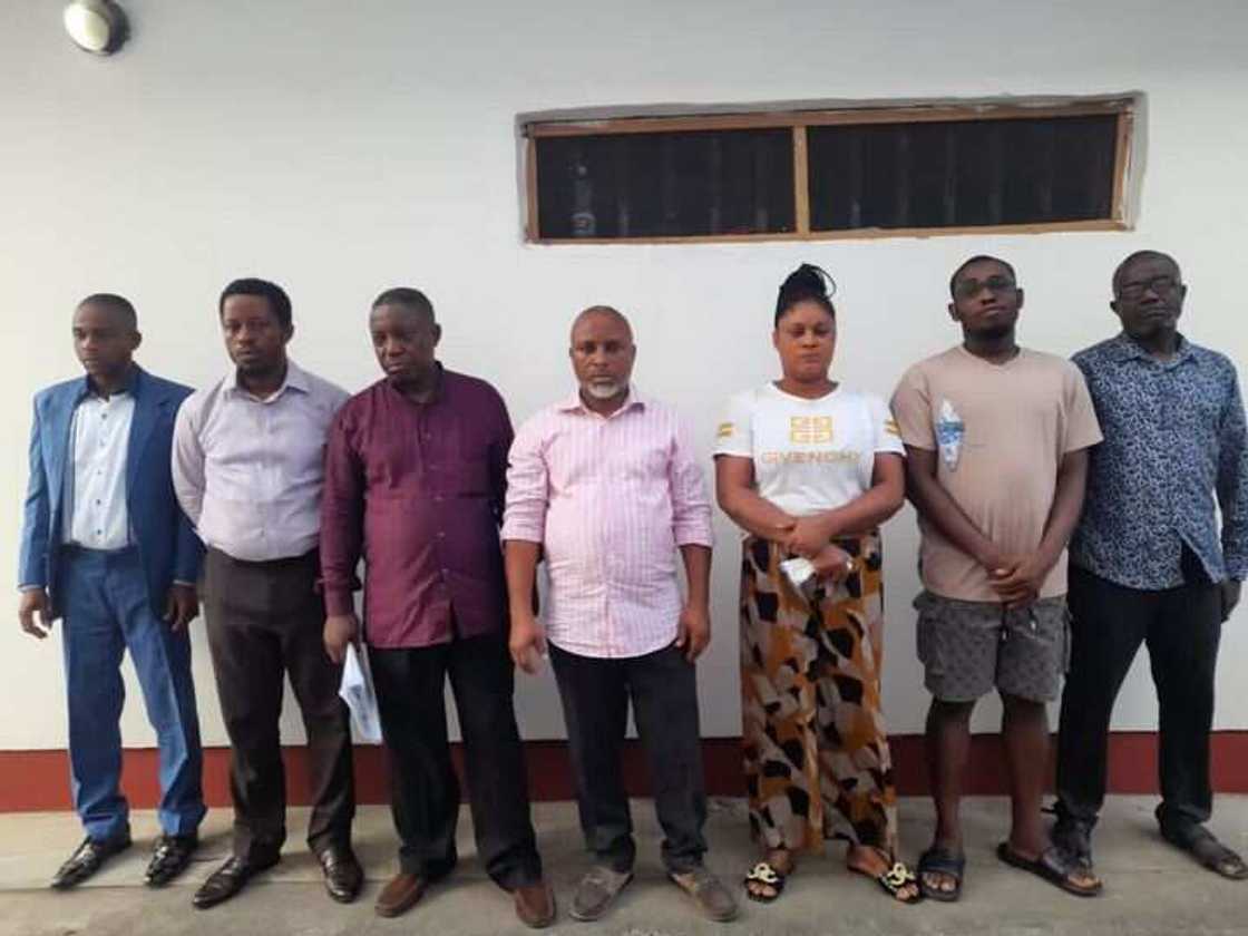 EFCC ta damkeshi EFCC ta damkeshi