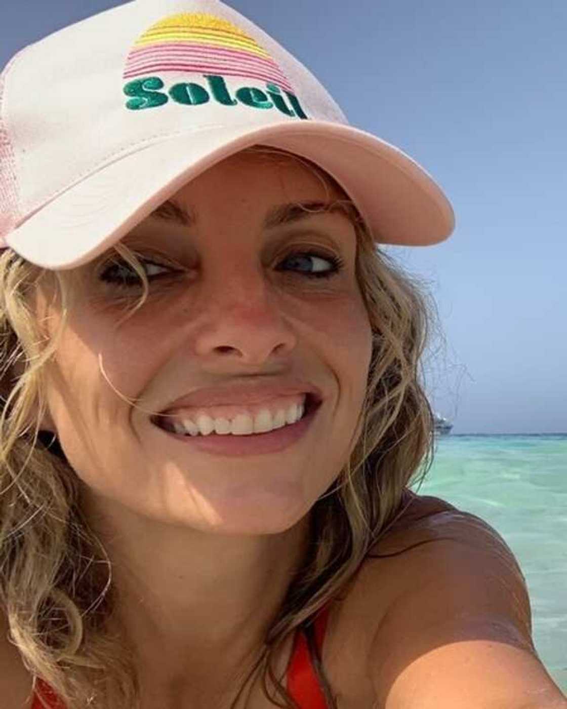 Biographie d'Anne Seften : vie privée, photos, journalisme Biographie d'Anne Seften : vie privée, photos, journalisme