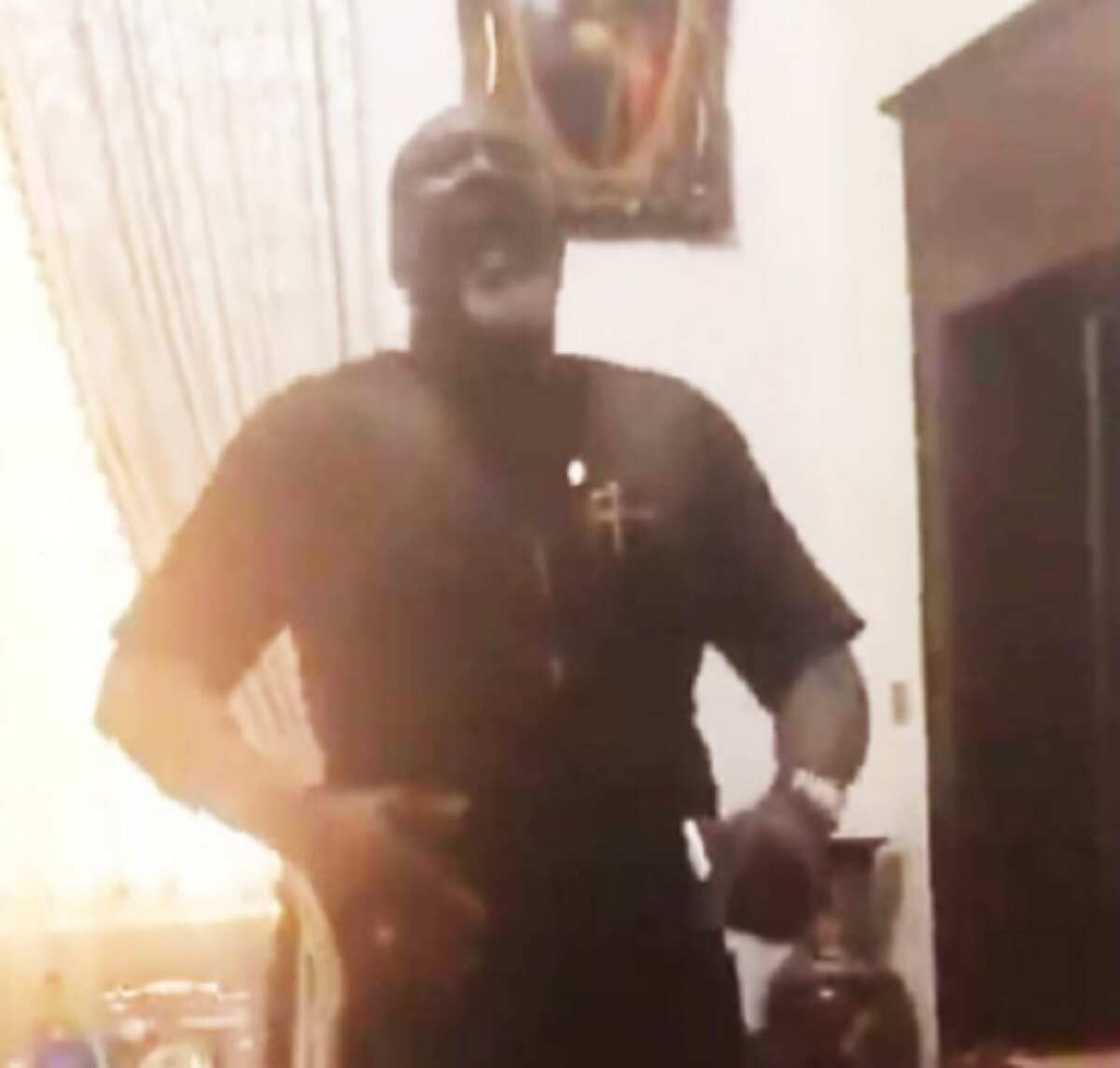 Bidiyon Dino Melaye yana kwasar rawar wakar kungiyar maza marowata