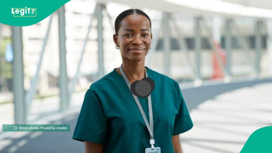 Lady working as level 9 federal nurse shares her salary. Lady working as level 9 federal nurse shares her salary.