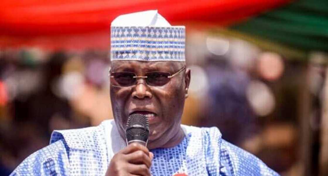 Atiku ya ce daga canji 'yan Najeriya suka fada ruwa Atiku ya ce daga canji 'yan Najeriya suka fada ruwa