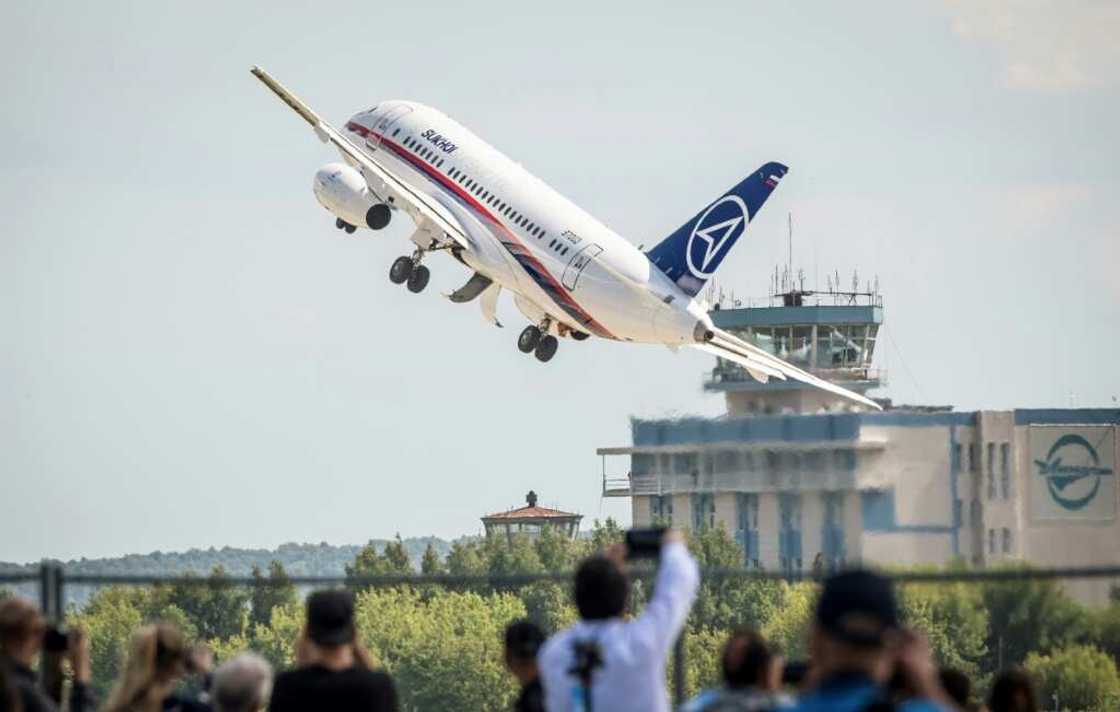 As international sanctions bite, Russian politicians have pinned their hopes on building hundreds of home-made planes to replace the Western models.
But the main post-Soviet model -- the Sukhoi Superjet --has a poor safety reputation As international sanctions bite, Russian politicians have pinned their hopes on building hundreds of home-made planes to replace the Western models.
But the main post-Soviet model -- the Sukhoi Superjet --has a poor safety reputation