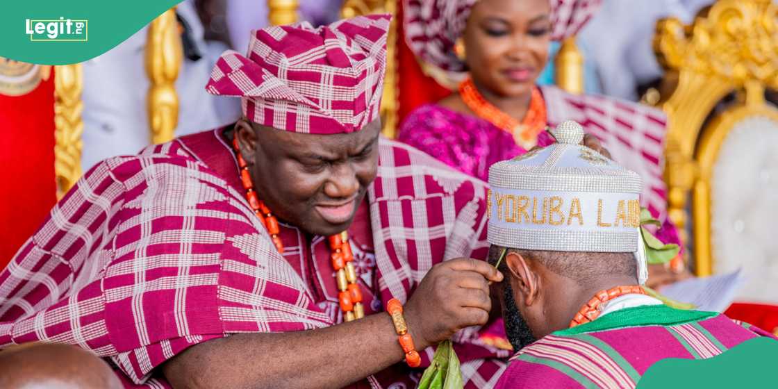 Alaafin installs Seyi Tinubu as Okanlomo of Yorubaland