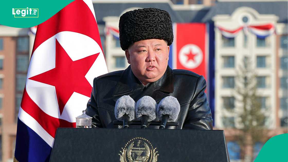 Analysts highlight Kim Jong Un’s re-election as a signal of possible constitutional changes in inter-Korean relations. Analysts highlight Kim Jong Un’s re-election as a signal of possible constitutional changes in inter-Korean relations.