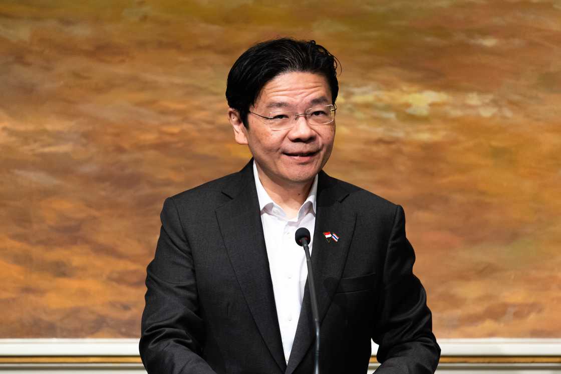 Wong ya samu karin albashi Wong ya samu karin albashi