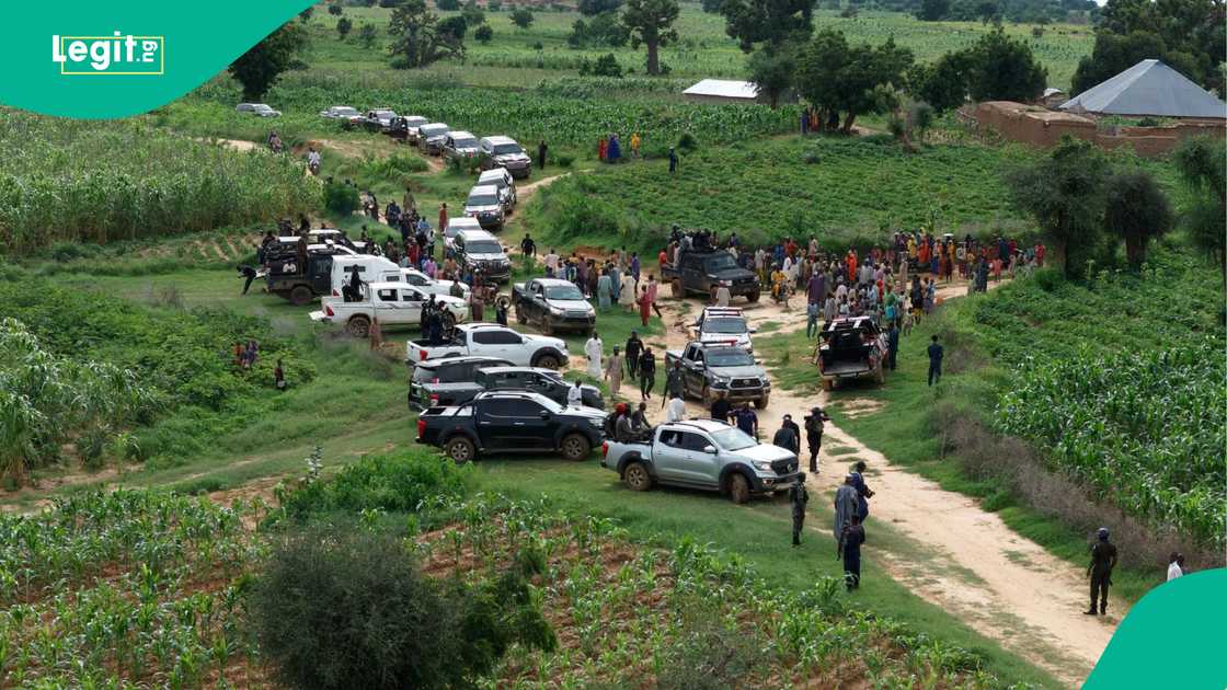 Gwamnan Zamfara ya yi alkawarin gayara titunan garuruwa uku da ziyarta