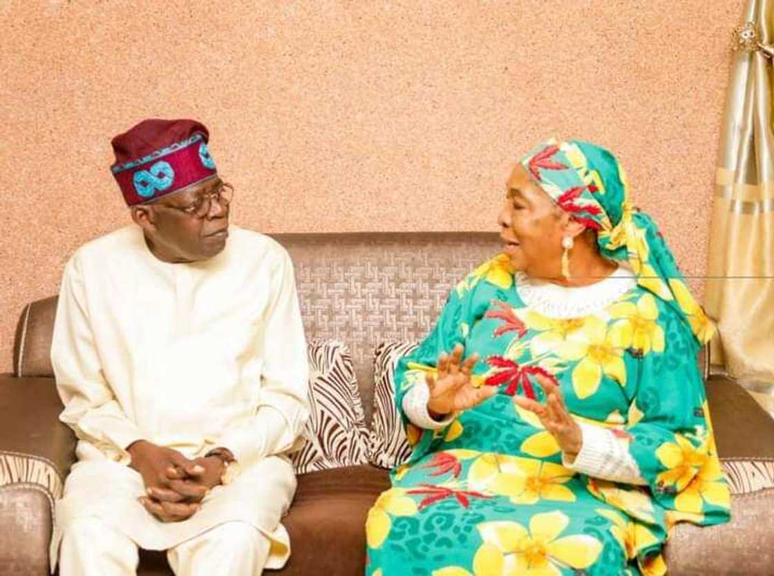 Tinubu greets Kalu's mother Tinubu greets Kalu's mother